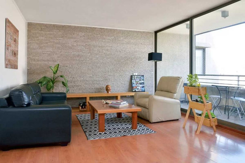 Amplio Departamento, 2d, Las Condes (93894)