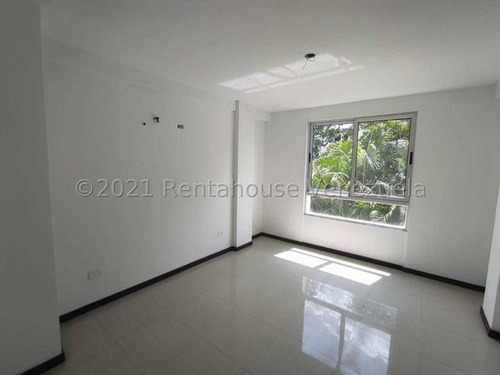 Imagen 12 de 30 de Casa En Venta En Barquisimeto Colinas Del Viento