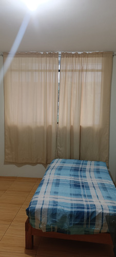 Se Alquila Habitación