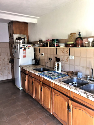 Venta Casa 4 Amb Parq, Pil Y Loc. Com Bella Vista!