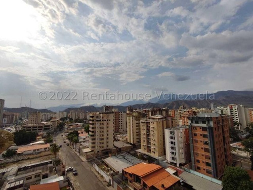 Imagen 20 de 23 de Apartamento En Venta Urb. El Bosque, Las Delicias, Maracay, 22-23909 Mv