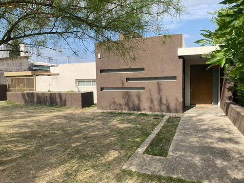 Solares De Las Ensenadas Moderna Y Luminosa Quincho Y Piscina