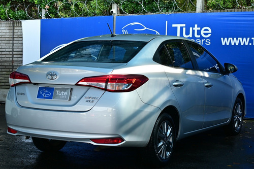 Toyota Yaris 1.5 107cv Xls Sedan