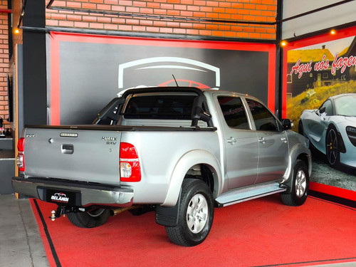 Toyota Hilux 2.7 Srv Cab. Dupla 4x2 Flex Aut. 4p