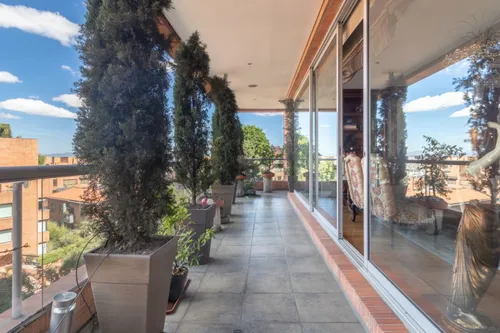 Apartamento En Arriendo/venta En Los Rosales. Cod A13723