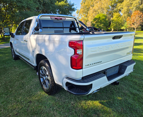 Chevrolet Silverado 5.3 V8 High Country