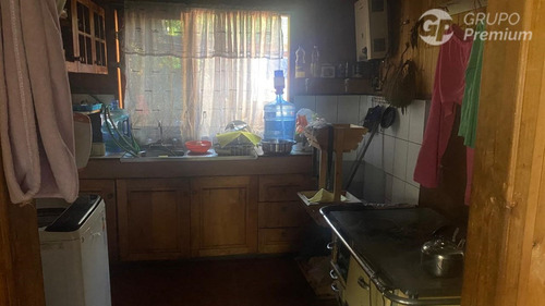 Casa En Arriendo De 2 Dorm. En Pucón
