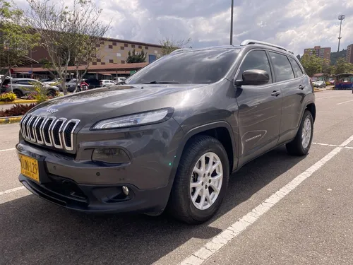 Jeep Cherokee 3.2 Longitude