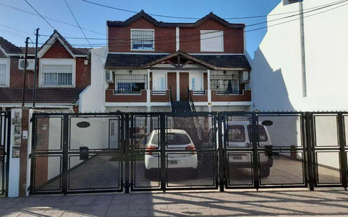 Venta Ph 3 Amb Con Cochera En Ramos Mejia.