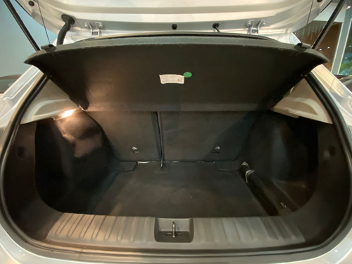 Imagem 11 de 15 de Chevrolet Onix Ltz Trubo Flex