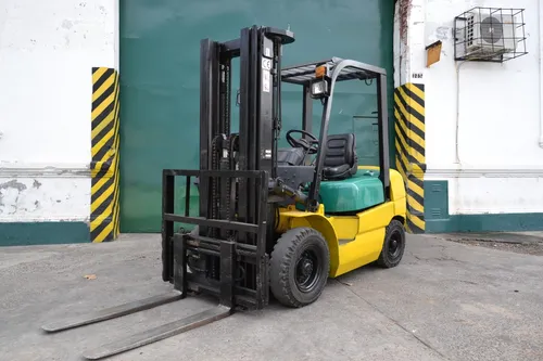 Autoelevador Komatzu Modelo: Fd 257-16d Año: 2008