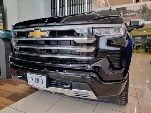 Chevrolet Cheyenne 6.2 Doble Cab High Country 4X4 At