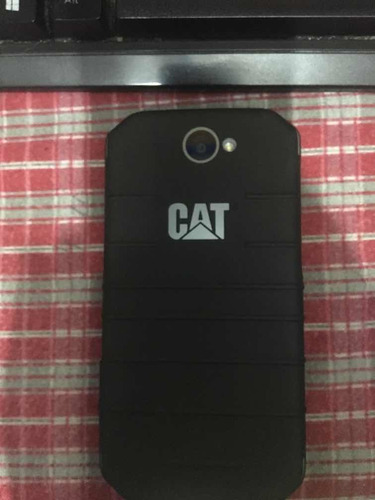 Celular Caterpillar S31