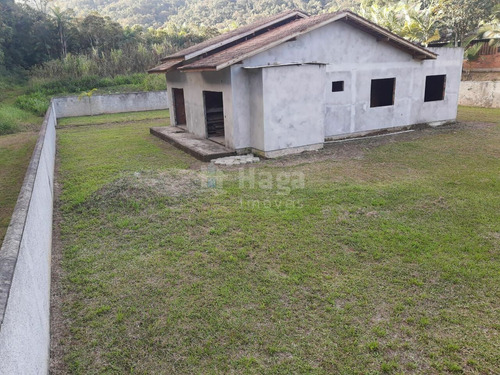 Imagem 2 de 6 de Casa À Venda No Bairro Lorena - Guabiruba/sc - 1881