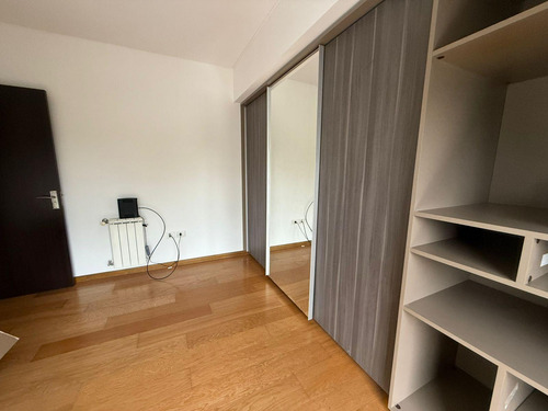 Departamento En Alquiler De 4 Ambientes Con Cochera Y Pileta