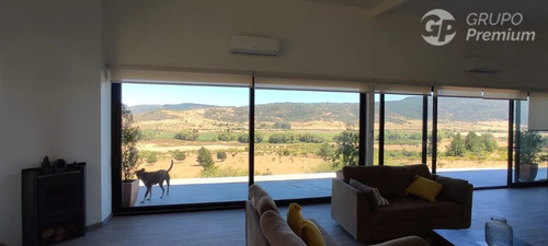 Se Vende Parcela De 9.600 M2 Con Casa Amoblada En Pencahue