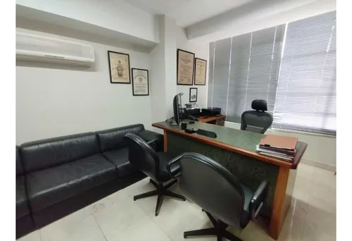 Vendo Oficina 60m2 Chacao 9552
