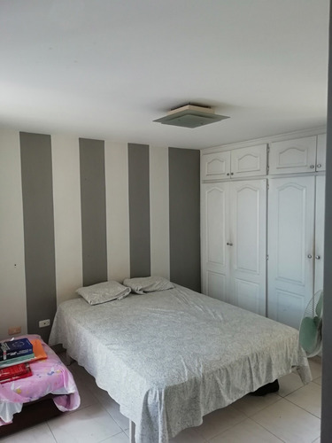 Imagen 9 de 12 de Venta Ph Mcgregor Valley Piso 7