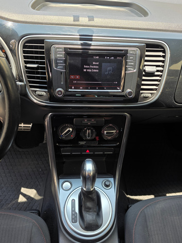 Volkswagen Beetle 2.5 Sound Tiptronic At