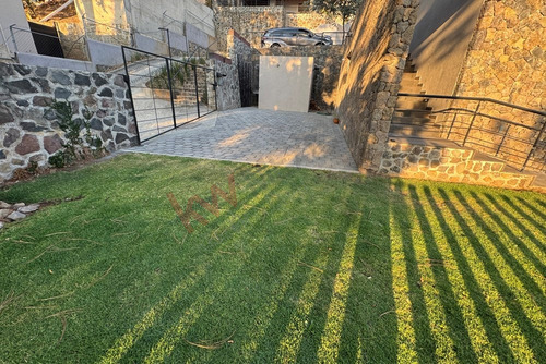 Casa En Avándaro 4 Cuartos Vista Parcial Al Lago, Amplia Terraza Y Jacuzzi Propio Y Alberca Comun
