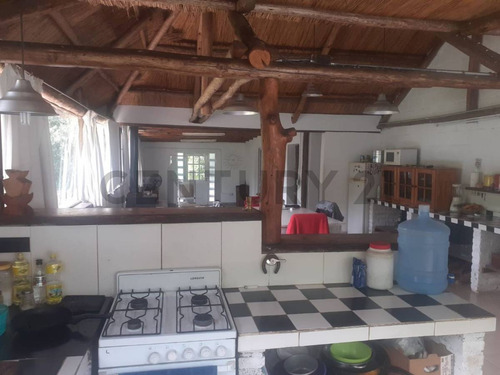 Cuesta Blanca Es Una Comuna A 20 Mins. Vía Vehículo Del Centro De Villa Carlos Paz. Zona Altame...