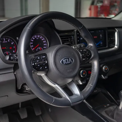 Kia Stonic Zenith 1.0