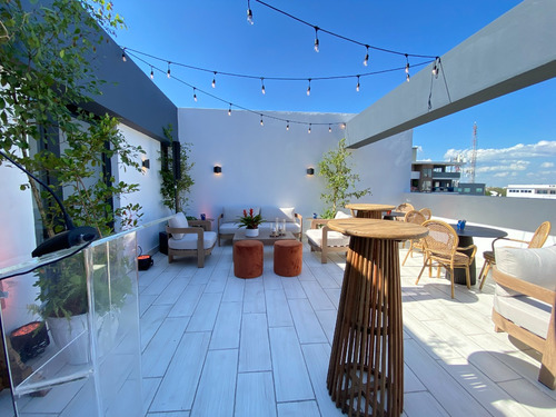 Apartamento En Alquiler En El Vergel, Santo Domingo, Distrito Nacional