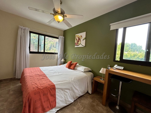 Imagen 6 de 12 de En Venta Posada Con 9 Habitaciones Colonia Del Sacramento