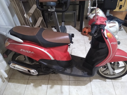 Imagen 1 de 2 de Motomel 2013 Todo Al Día