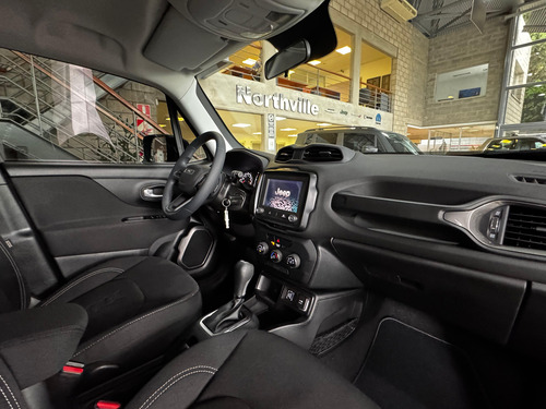 Jeep Renegade 1.8 Sport At6