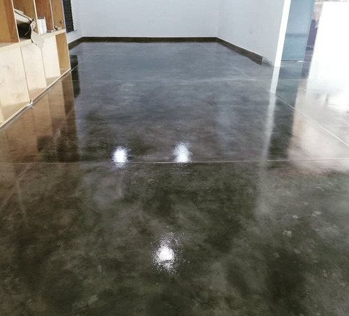 Imagen 2 de 5 de Densificador Con Color Para Concreto Tipo Oxidante Negro