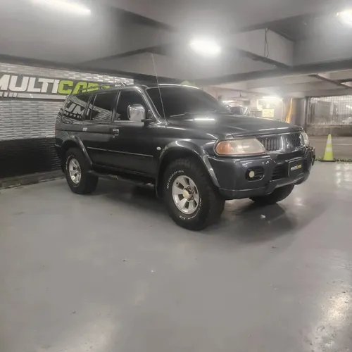 Mitsubishi Montero Sport