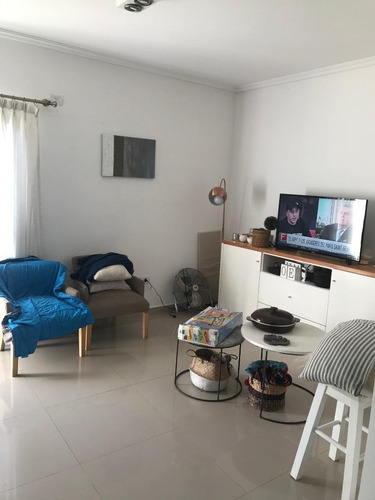 Imagen 7 de 21 de En Venta. Amplia Casa 138m2 + Patio. 3 Dorm. La Giustina Ii