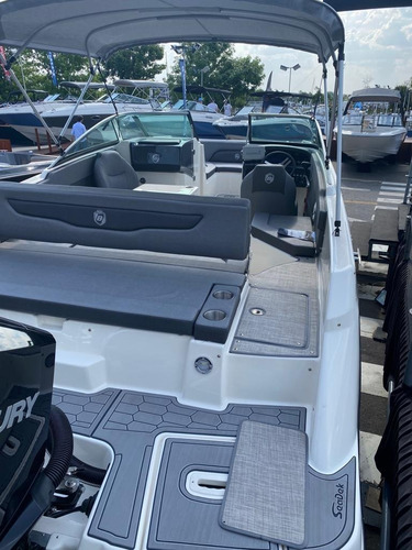 Bermuda Discovery 230 Con Mercury 250 V8 4t