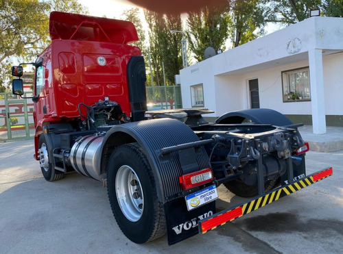 Volvo 330 2018 115.000km Unica Mano Impecable Nqnmaq