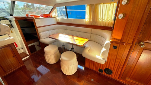 Imagen 5 de 10 de Santana 35 - 1998 - 2 Volvo 200 Hp - Mooney Embarcaciones