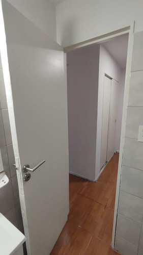 Av Cordoba 2800, Departamento Monoambiente En Barrio Norte, Frente Plaza Monseñor
