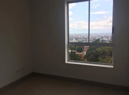 Apartamento En Venta En Cristales. Cod V11689