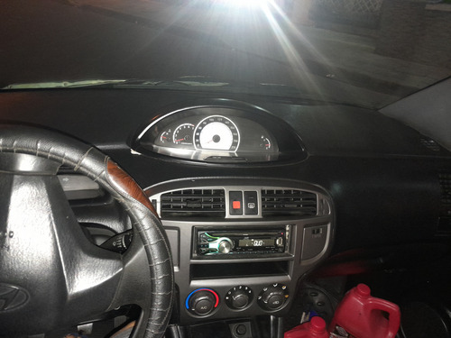 Hyundai Matrix 1.8 Año 2003