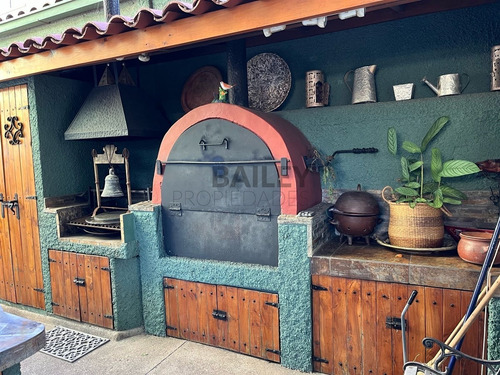 Se Vende Preciosa Y Gran Casa En Cerro Castillo