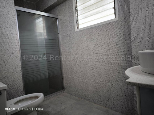 Apartamento En Alquiler En Horizonte Piso 6 (24-27430) / Hairol Gutiérrez