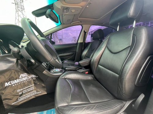 Peugeot 408 Automático