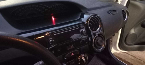 Imagen 18 de 18 de Toyota Etios 2015 1.5 Sedan Xls