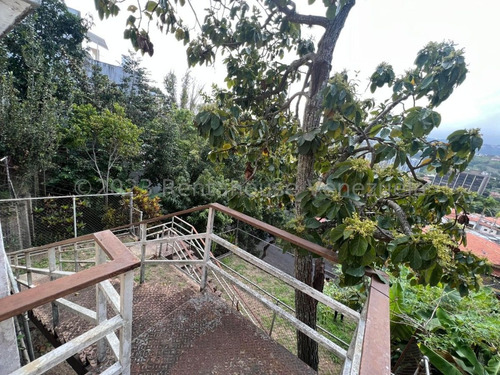 Imagen 28 de 30 de Casa En Venta En Colinas De La California Caracas Pisos De Marmol Vista Al Avila Economicas Muy Conservada Doble Vigilancia Remate 23-18970