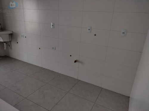 Imagem 5 de 15 de Oportunidade!!! Apartamento 2 Dormitórios, Sendo 1 Suíte, 2 Vagas Privativas, Vista Livre. - Si1818