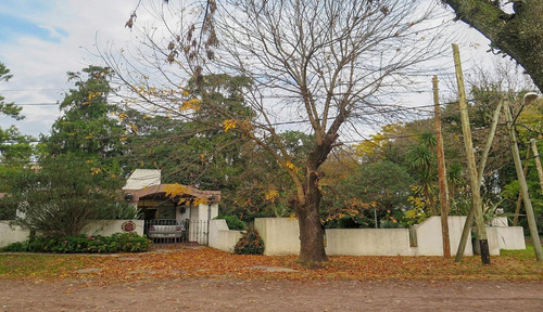 Imagen 5 de 5 de Casa - Barrio Parque Leloir