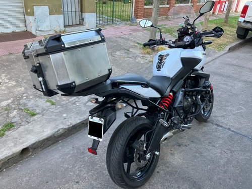 Imagen 5 de 17 de Kawasaki Versys 650 2013
