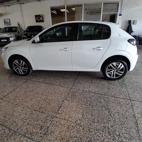 Peugeot 208 1.6 Allure