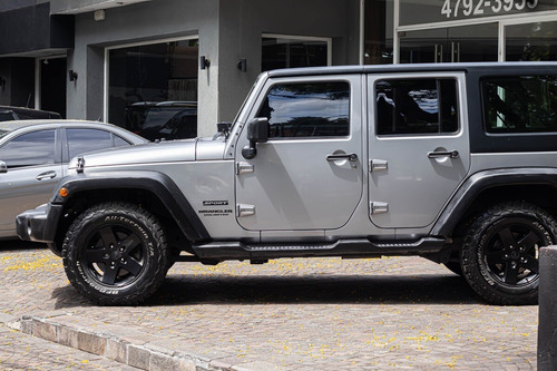 Imagen 8 de 13 de Jeep Wrangler Unlimited 3.6 2013 Manual Icimotors