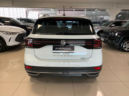 Volkswagen T-Cross 1.4 250 TSI TOTAL FLEX HIGHLINE AUTOMÁTICO